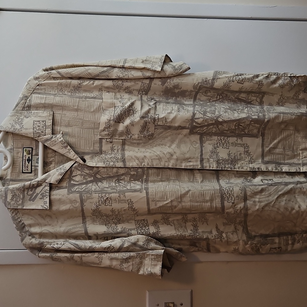 Caribbean Joe Silk Button Front Floral Bamboo Print Casual Shirt Size M